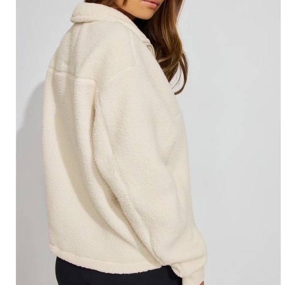 Garage Sherpa Mock Neck Half Zip Sweater NWT Size L/XL - Picture 2 of 7